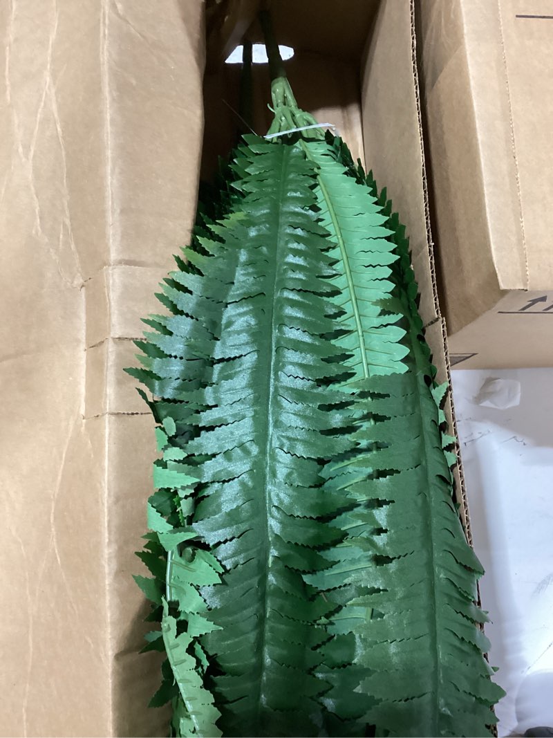 Condition photo showing Good Condition for similar product MAQIHAN 10PCS Fake Fern Outdoors - Ferns Artificial Plants for Outdoor Ferns That Look Real Boston Faux Fern Stems Indoor Nearly Natural UV Resistant Outdoor Plants Artificial for Porch Greenery Decor