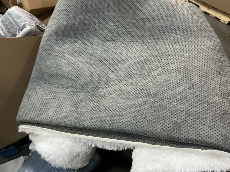 Condition photo showing As Is for qulint 8x10 area rugs for living room, soft fluffy white rug for bedroom shag shaggy large carpet for nursery, modern fuzzy plush alfombras for dorm classroom kid room home decor (8ft x 10ft, white) white 8' x 10' (rectangular)
