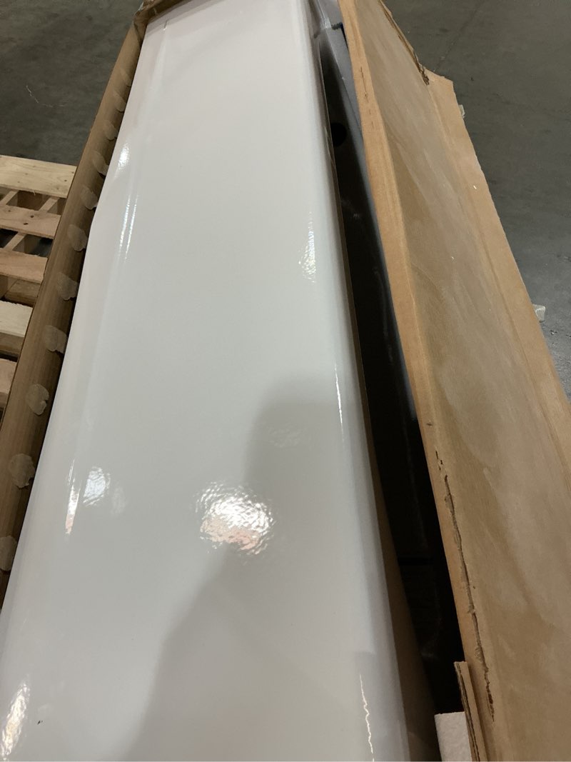 Condition photo showing Good Condition for American Standard 2460002.020 Cambridge Procelain-Enameled Steel 60-In X 32-In Alcove Bathtub with Left Hand Drain, 50-60 gal, White Left Drain White