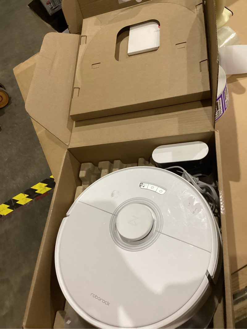 Condition photo showing As Is for roborock Q7 Max Robot Vacuum and Mop Combo, 30-Level Water Flow Control, 4200Pa Suction, PreciSense LiDAR Navigation, No-Go Zone, No-Mop Zone, App & Voice Control, Ideal for Pet Hair