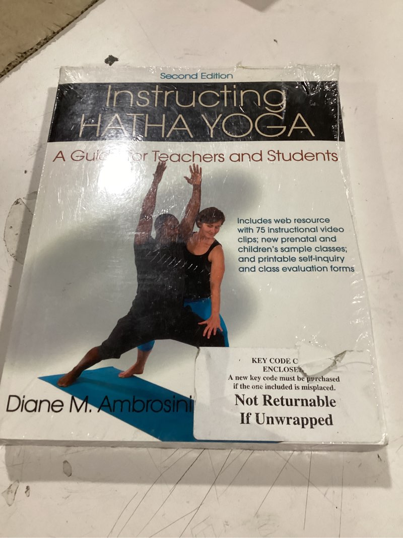 Condition photo showing Good Condition for Instructing Hatha Yoga: A Guide for Teachers and Students