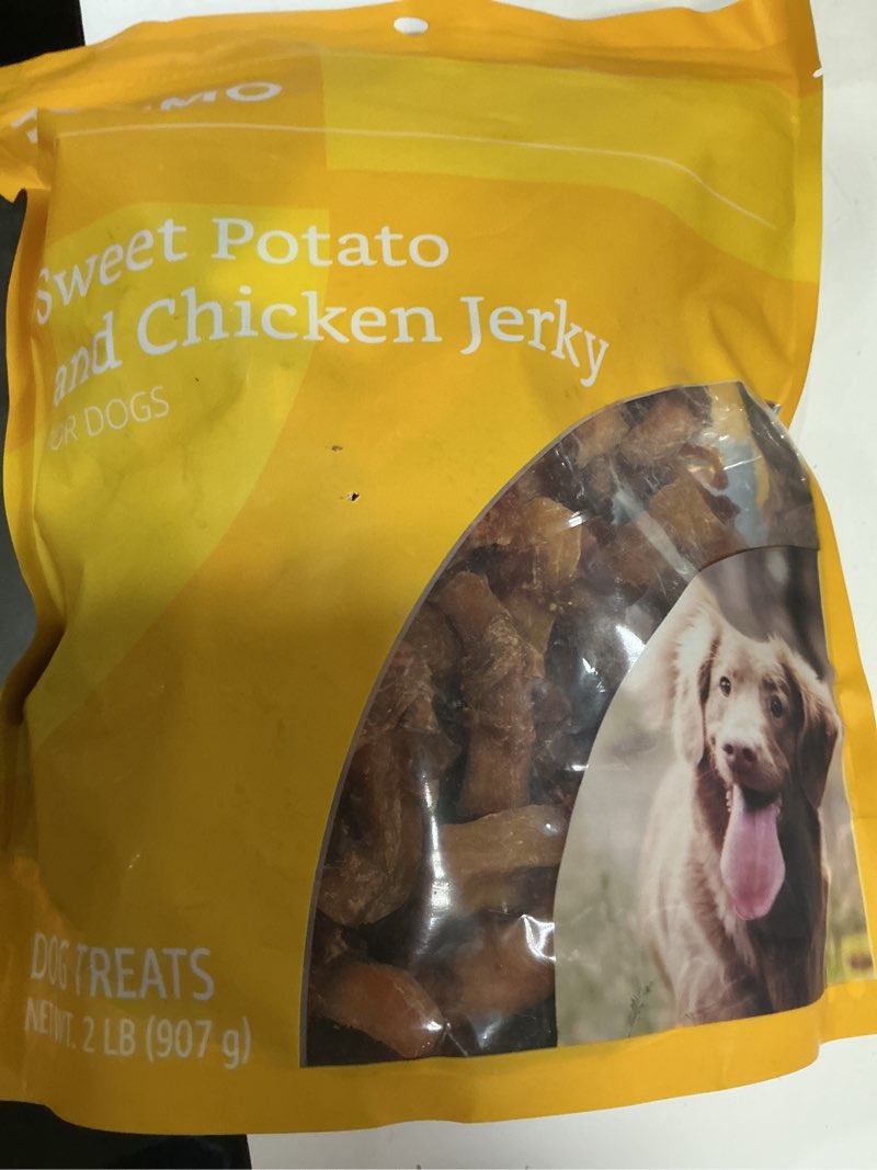 Condition photo showing New/Like New for (bbd 17/07/26)  amazon brand - solimo sweet potato & chicken jerky dog treats, 2 pounds sweet potato & chicken 2 pound (pack of 1)