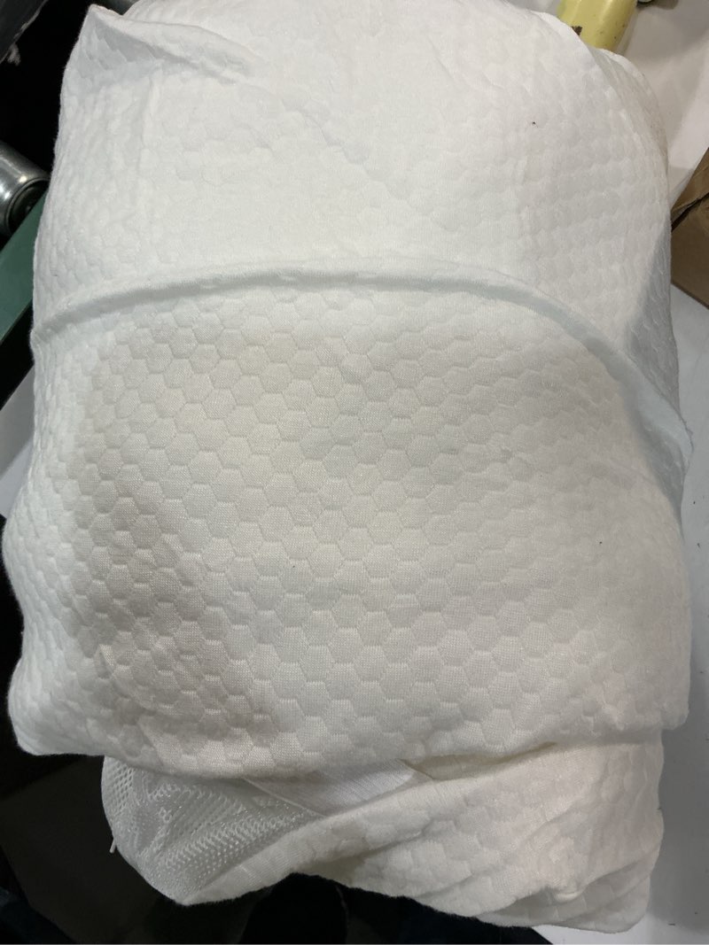 Condition photo showing Good Condition for mattress topper cover only for queen size foam latex, 3-4 inch zippered viscose made from bamboo, removable queen size encasement with straps queen 3 - 4 inch