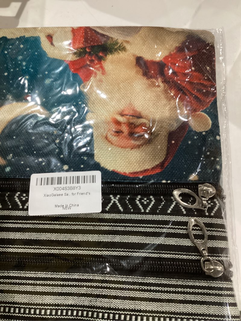 Condition photo showing Good Condition for Santa Claus Adjustable Strap Crossbody Bag Jolly Santa with Gift Box and Starry Snowflakes Print Messenger Bag for Holiday Christmas Purse Adults Outdoor Wallet Christmas Gift for Friend