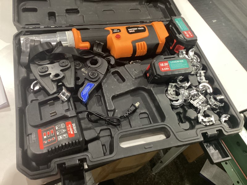 Condition photo showing Good Condition for used propress tool, 18v electric pipe crimping tool with brushless motor, hydraulic multifunctional press tool kit cable crimper & cutter for copper pipes plumbing with 15 dies 2×5ah battery toolbox gl10007843