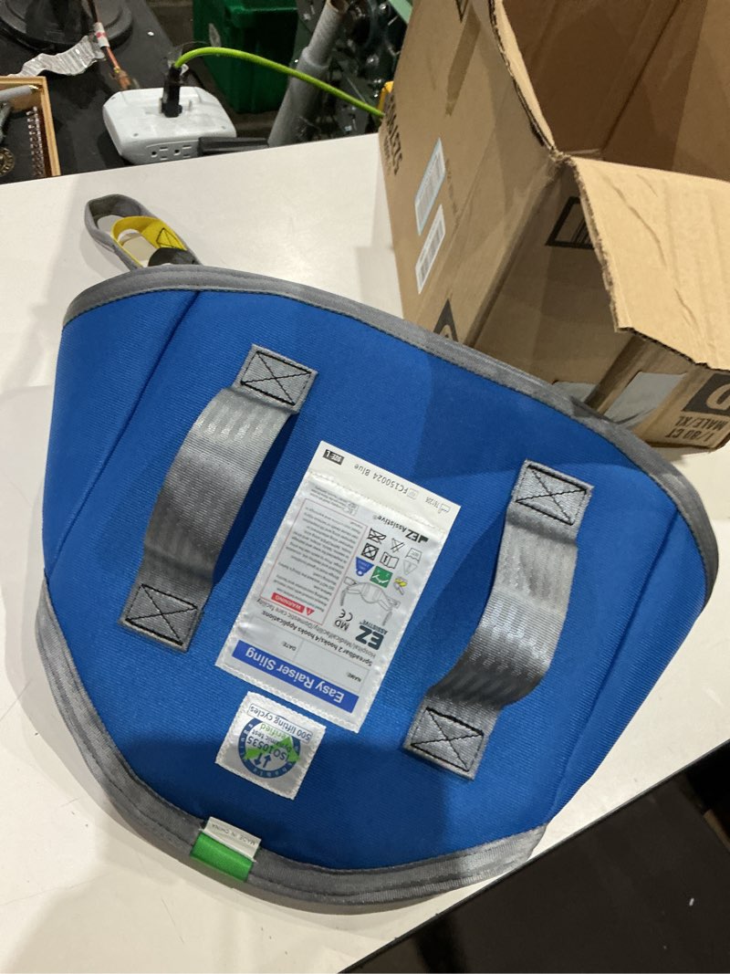 Condition photo showing Good Condition for double station harness, 2 pedestation harness, solmats, solmats harnesses 2 pedestation crane, solmats crane harness, 2 pedestation harness, professional harness, weight max.