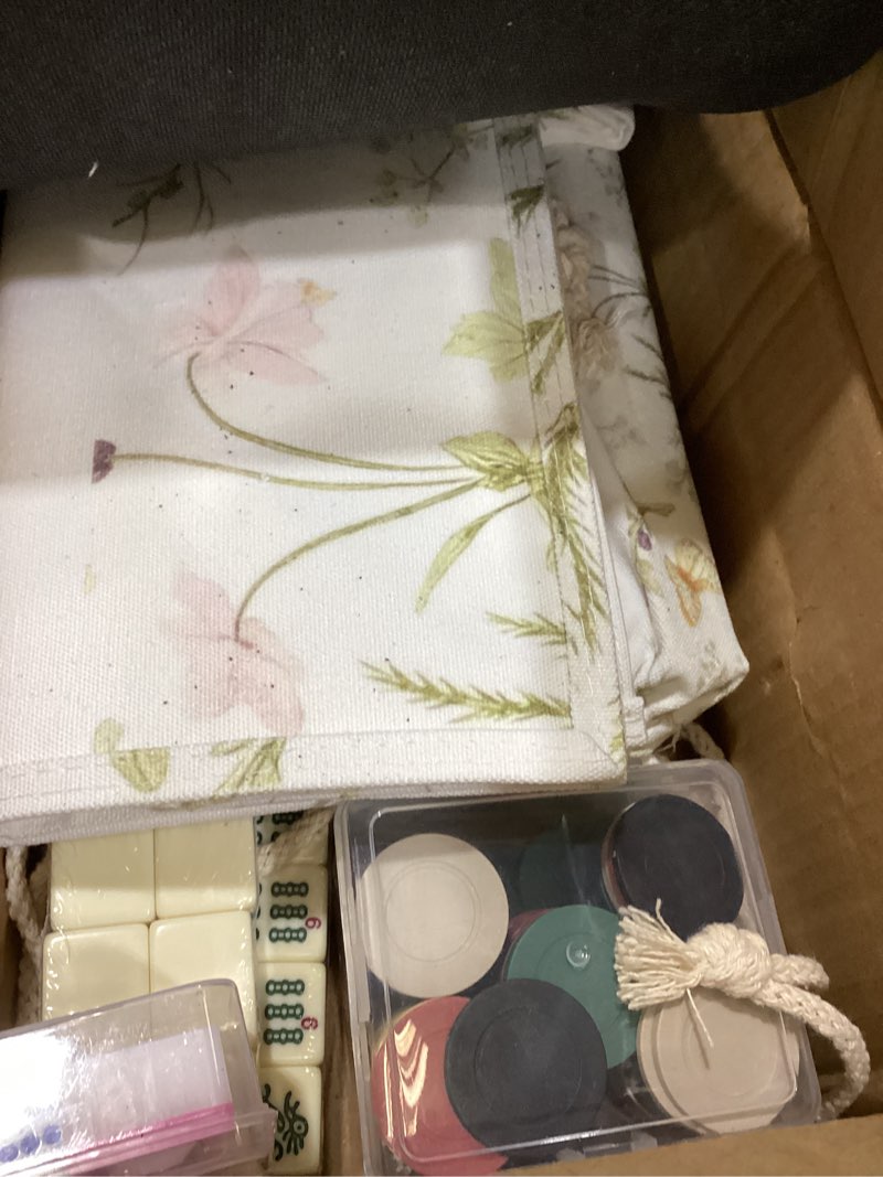 Condition photo showing Good Condition for american mahjong tiles set with noise reducing mahjong mat, 166 white mahjong game with portable storage bags, 4 all-in-one color rack/pushers, scoring, plastic coins dices for adults & beginners