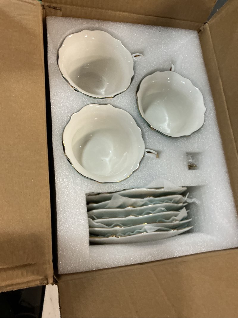 Condition photo showing Good Condition for TATSUMI Country Roses 18 Peices Bone China Tea Cup And Saucer Set, English Vintage Tea Cups Of 6 For