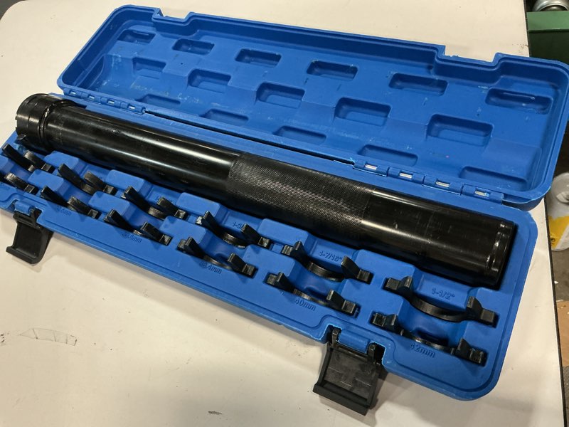 Condition photo showing Good Condition for 13 Pcs Inner Tie Rod Removal Tool Kit, Inner Tie Rod Tool for Removal and Installation, Master Inner Tie Rod Tool Set with 12 Crowfoot Adapters 1/2 Inch Drive Tube and Tool Case