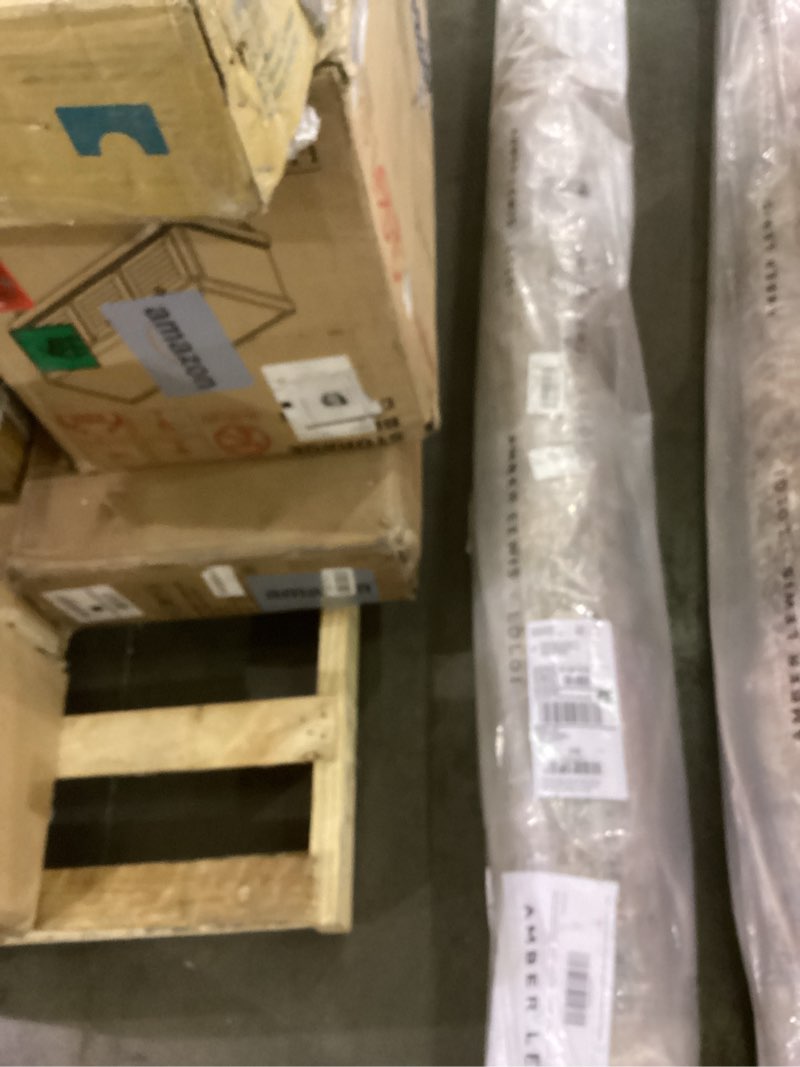 Condition photo showing New/Like New for Loloi Amber Lewis Morgan Collection MOG-04 Sea/Sage 8'-3" x 11'-3" 38" Thick Area Rug feat. CloudPile, Neutral, Room Décor, Vintage Inspired, Livingroom, Bedroom, Dining Area Sea / Sage 8'3" x 11'3" (Rectangular)