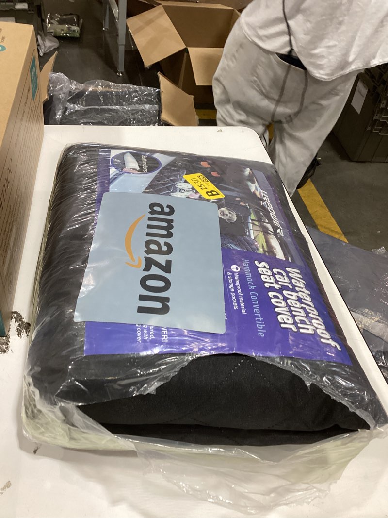 Condition photo showing New/Like New for URPOWER Dog Car Seat Cover for Pets 100% Waterproof Seat Cover Hammock 600D Heavy Duty Scratch Proof Nonslip Durable Soft Back Seat Covers for Cars Trucks and SUVs A-Black with Orange Standard (54" W x 58" L)