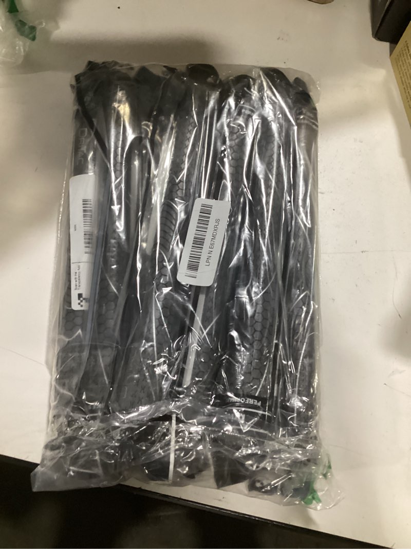 Condition photo showing New/Like New for set of 13 winn dri-tac oversize (+1/8") golf grip – ultimate comfort, tackiness, and shock absorption for all-weather playability