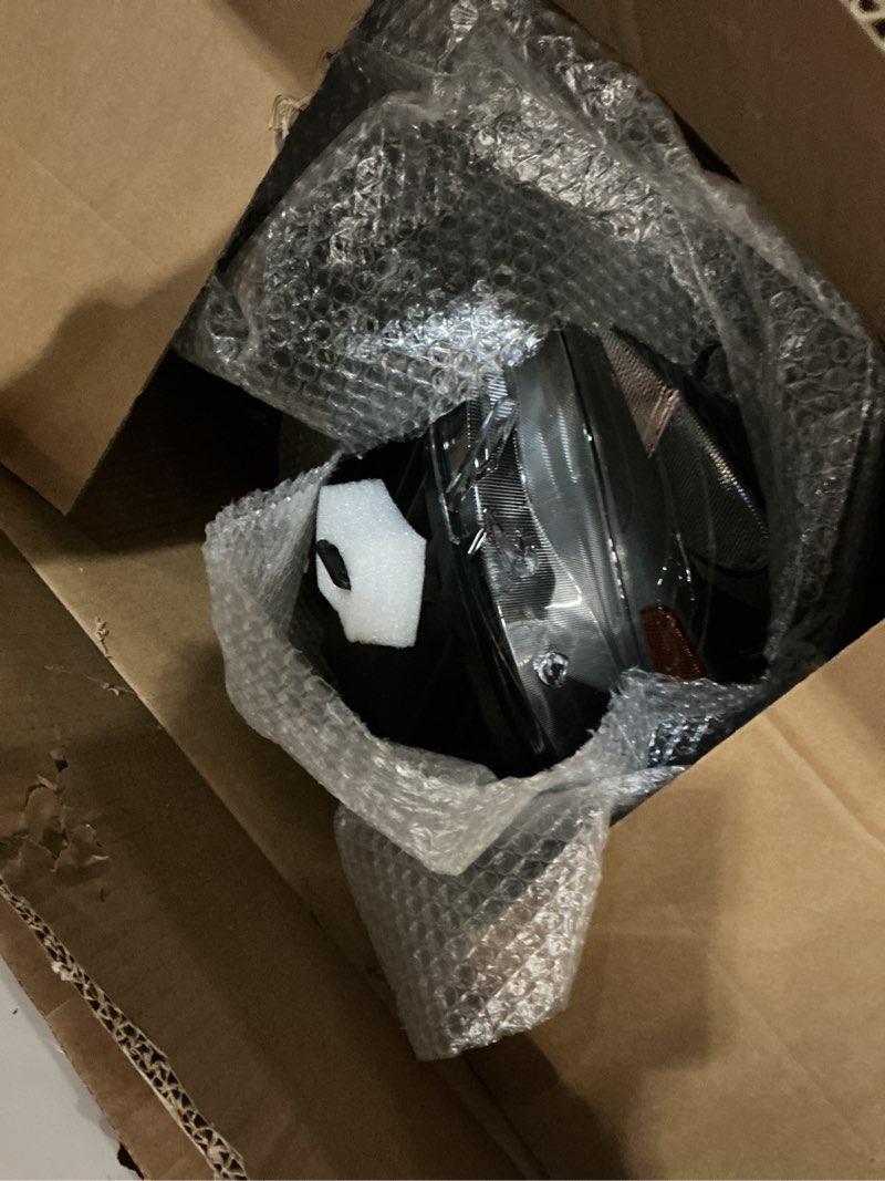 Condition photo showing Good Condition for Headlight Assembly Compatible With Mercedes-Benz Sprinter 2014-2018 2500/3500, Halogen Replacement Headlamps with Chrome Housing/Clear Lens/Amber Reflector (Left Driver Side)