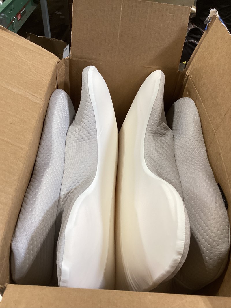 Condition photo showing Good Condition for cervical neck pillow for pain relief, ergonomic side sleeper pillow cooling memory foam pillows for sleeping, contour pillow orthopedic bed pillow for back stomach sleepers white