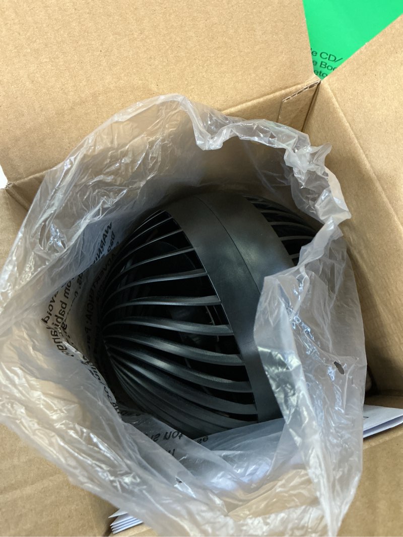 Condition photo showing Good Condition for mainstays 5'' 3-speed auto-oscillating rechargeable desk fan