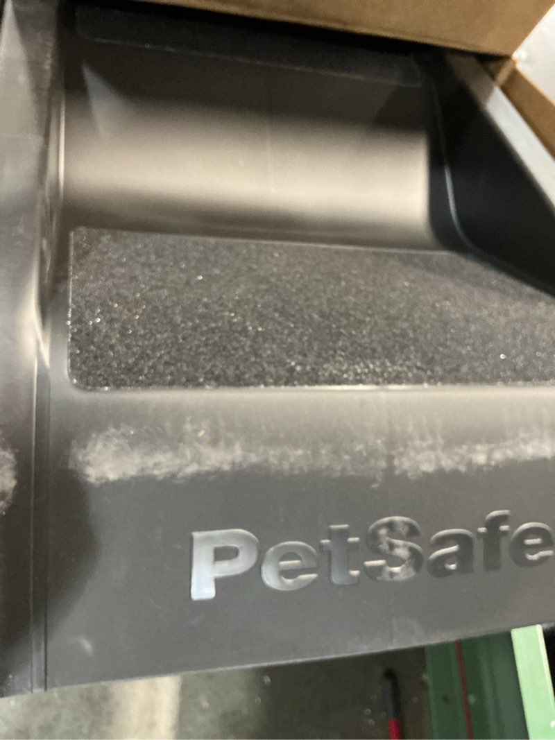 Condition photo showing Good Condition for PetSafe Happy Ride Side Door Pet Steps - Easy Access for Back Seat - Adjustable Heights for Cars & SUVs - Lightweight Folding Design - Non-Slip Textured Steps - Supports Dogs Up to 200 lbs