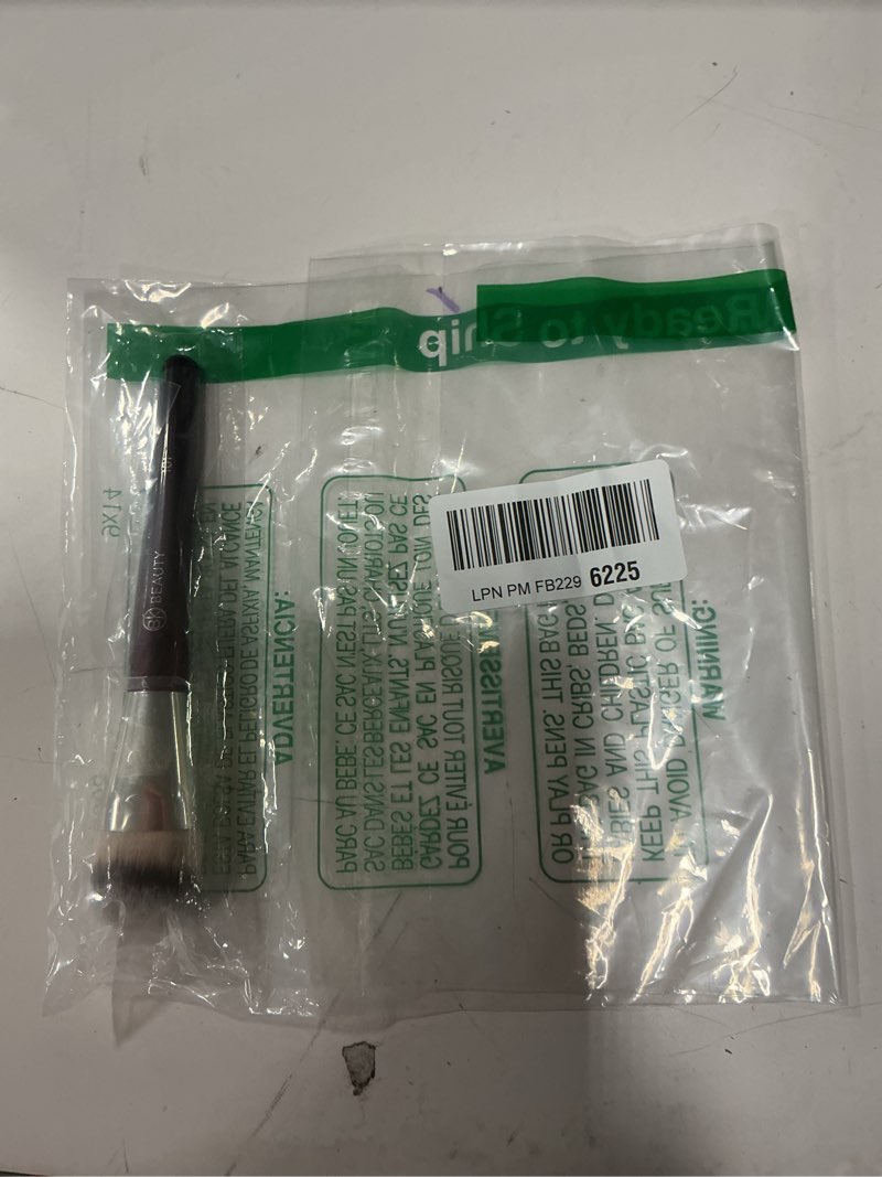 Condition photo showing As Is for BK BEAUTY BRUSHES - 101 CONTOURED FOUNDATION BRUSH - Contoured Foundation Brush - Foundation Makeup 