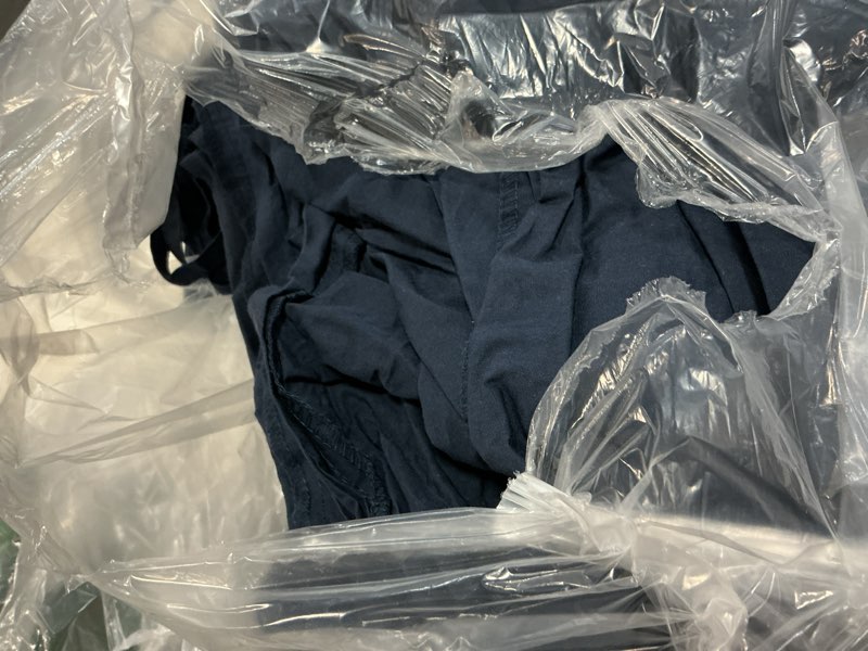 Condition photo showing Good Condition for organic crisp percale deluxe bedding bundle, queen, navy