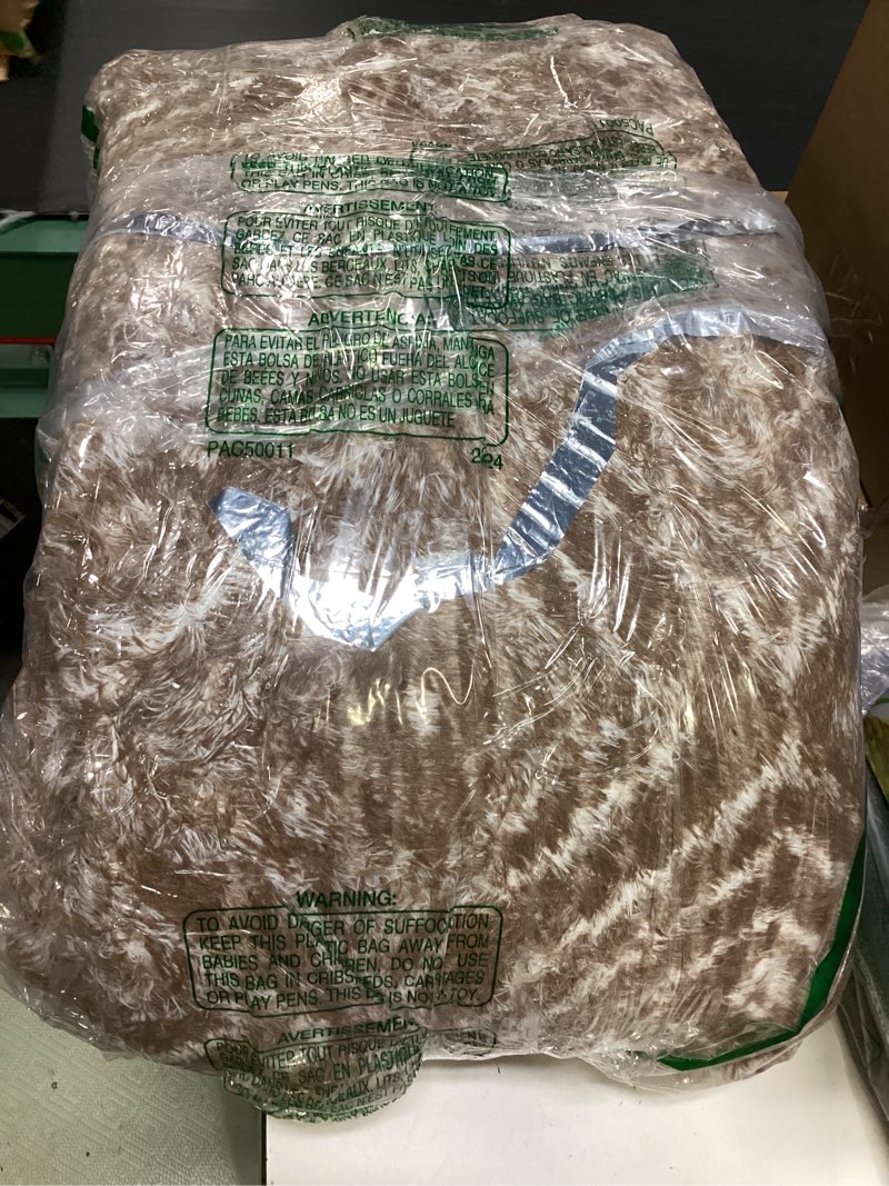 Condition photo showing Good Condition for ophanie brown and white diamond striped rugs for living room 5x7, fluffy shag large fuzzy plush soft carpets, shaggy rugs for bedroom, carpet for kids boys girls dorm nursery home decor aesthetic brown and white rectangular 5' x 7' (rectangular)