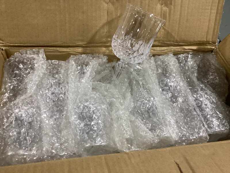 Condition photo showing Good Condition for xuwaidsgn 48 pcs 7oz plastic vintage wine glasses drinking glasses unbreakable wedding glassware crystal water goblets reusable drinkware vintage champagne flutes (48, clear) clear 48