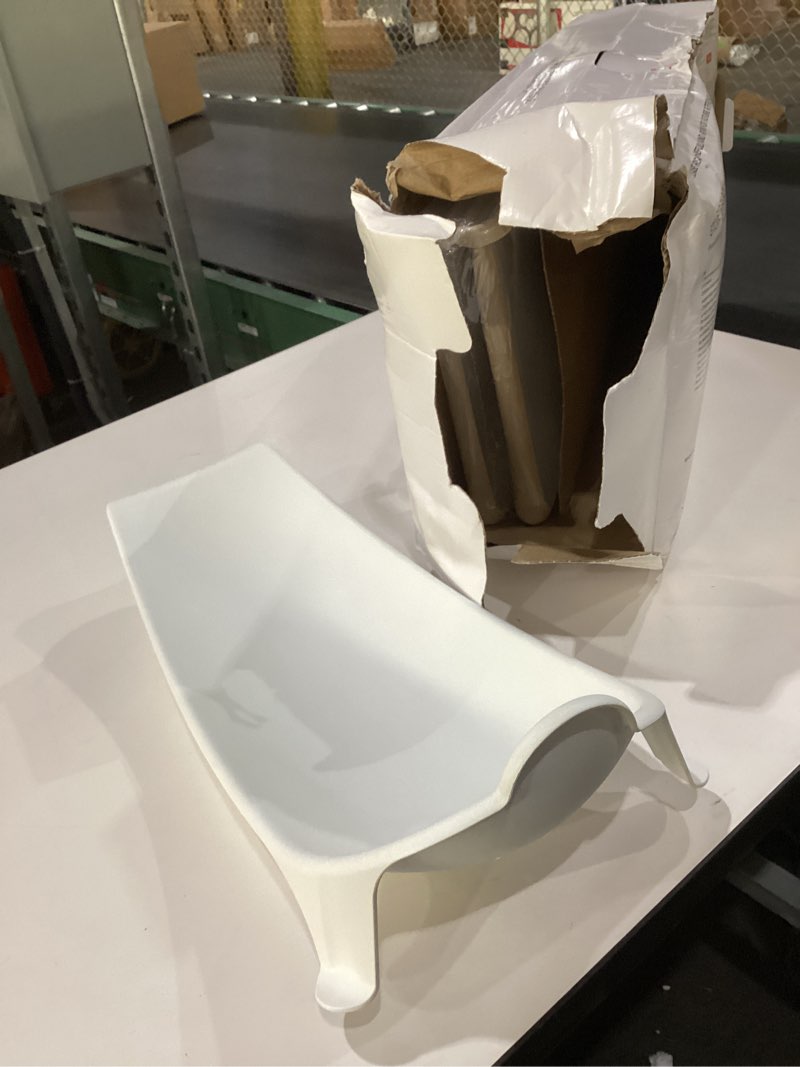 Condition photo showing Good Condition for Stokke Flexi Bath X-Large Bundle, Sandy Beige - Spacious Baby Bathtub + Newborn Support - Lightweight, Foldable & Easy to Store - Best for Ages 0-6 X-Large - 31.5 x 9.4 x 15.7 (in) Sandy Beige