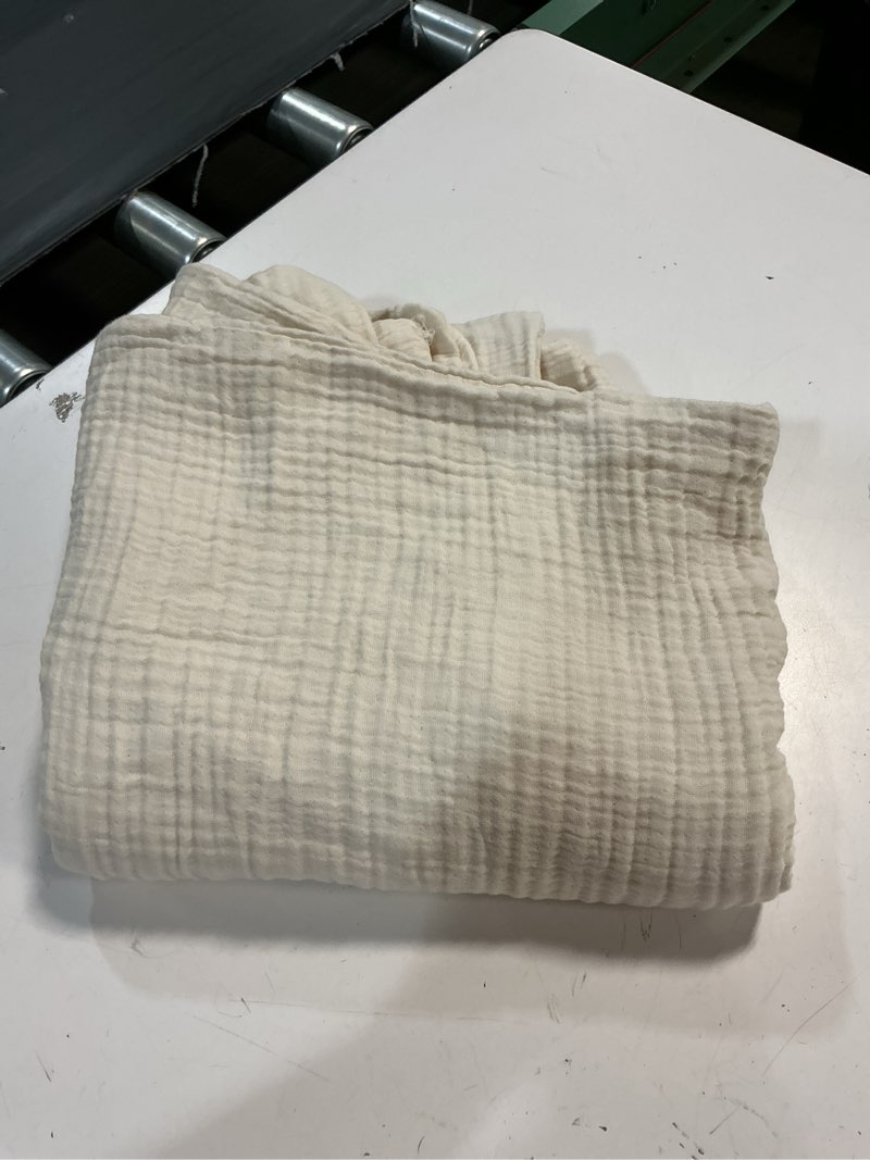 Condition photo showing As Is for quince organic cotton gauze sham set undyed king 