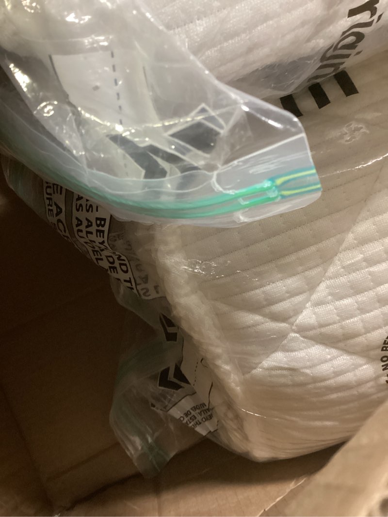 Condition photo showing As Is for (Similar item). Premium Crib & Toddler Mattress,100% Knitted Fabric, Premium Fleece Surface-Hypoallergenic, 5\" Thick Firm Soft Crib Mattress, Non-Toxic - Fits Standard Cribs & Toddler Beds Simple 52\" x 27.6\" x 5\"