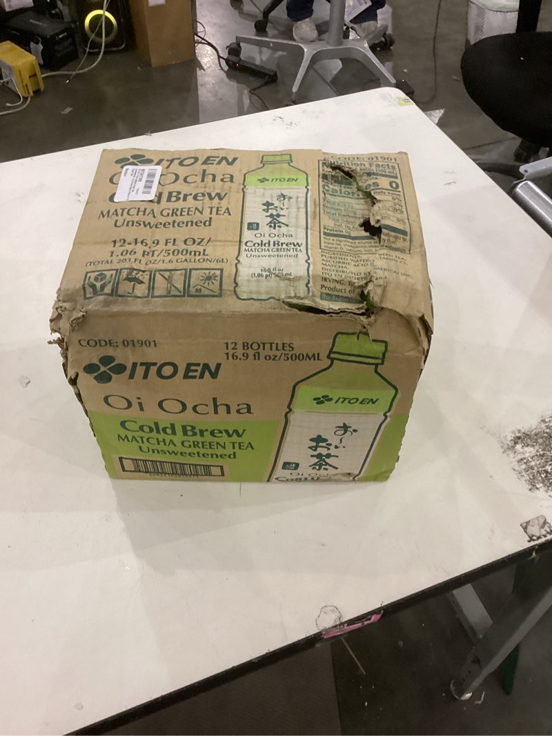 Condition photo showing New/Like New for ITO EN Oi Ocha Matcha Green Tea Unsweetened, 16.9 Ounce Bottle (Pack of 12), Sugar Free Matcha Green Tea 16.9 Ounce (Pack of 12)