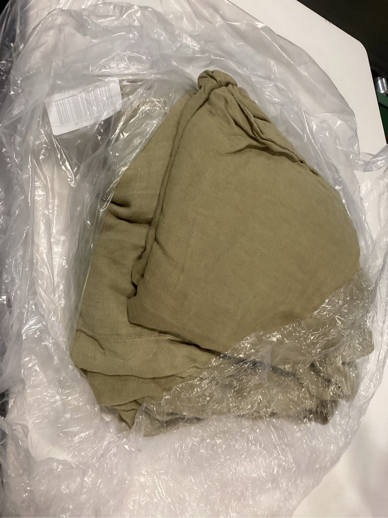 Condition photo showing As Is for quince european linen deluxe bedding bundle, king, aloe