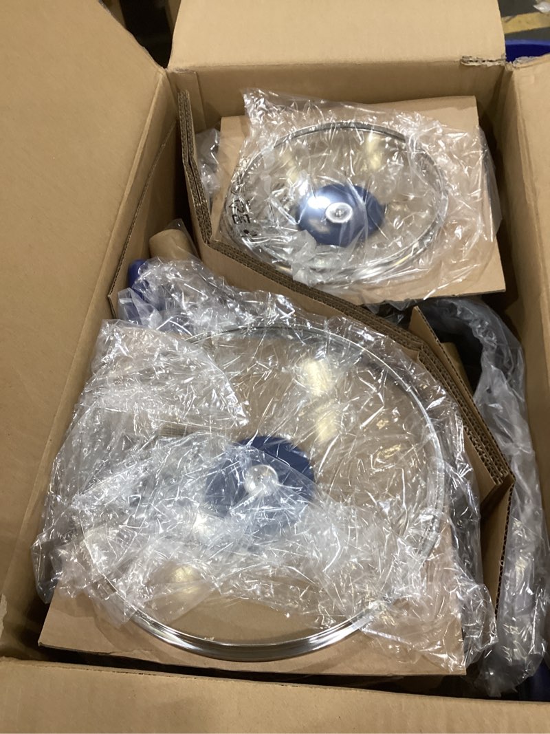 Condition photo showing New/Like New for GreenLife CC002378-001 Soft Grip 16 Piece Ceramic Non-Stick Cookware Set  Blue