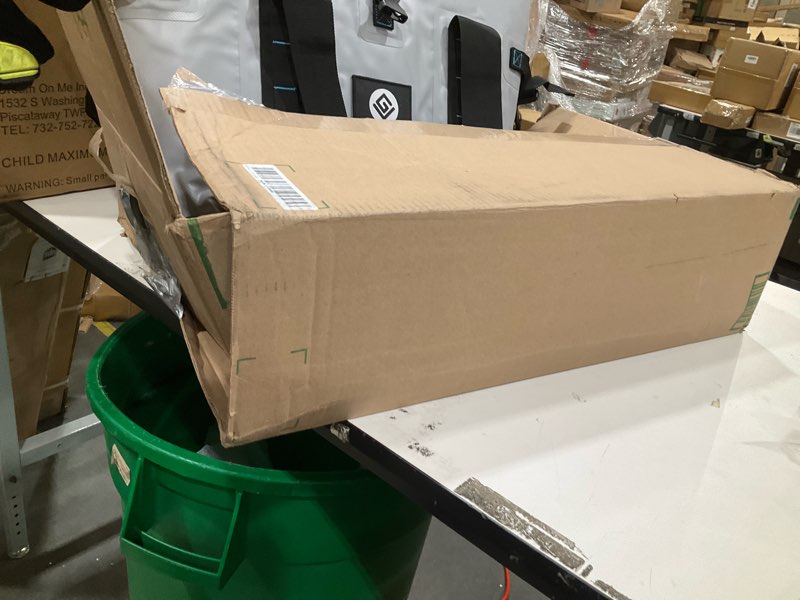 Condition photo showing Good Condition for Vogano 40 Can Soft Cooler Bag