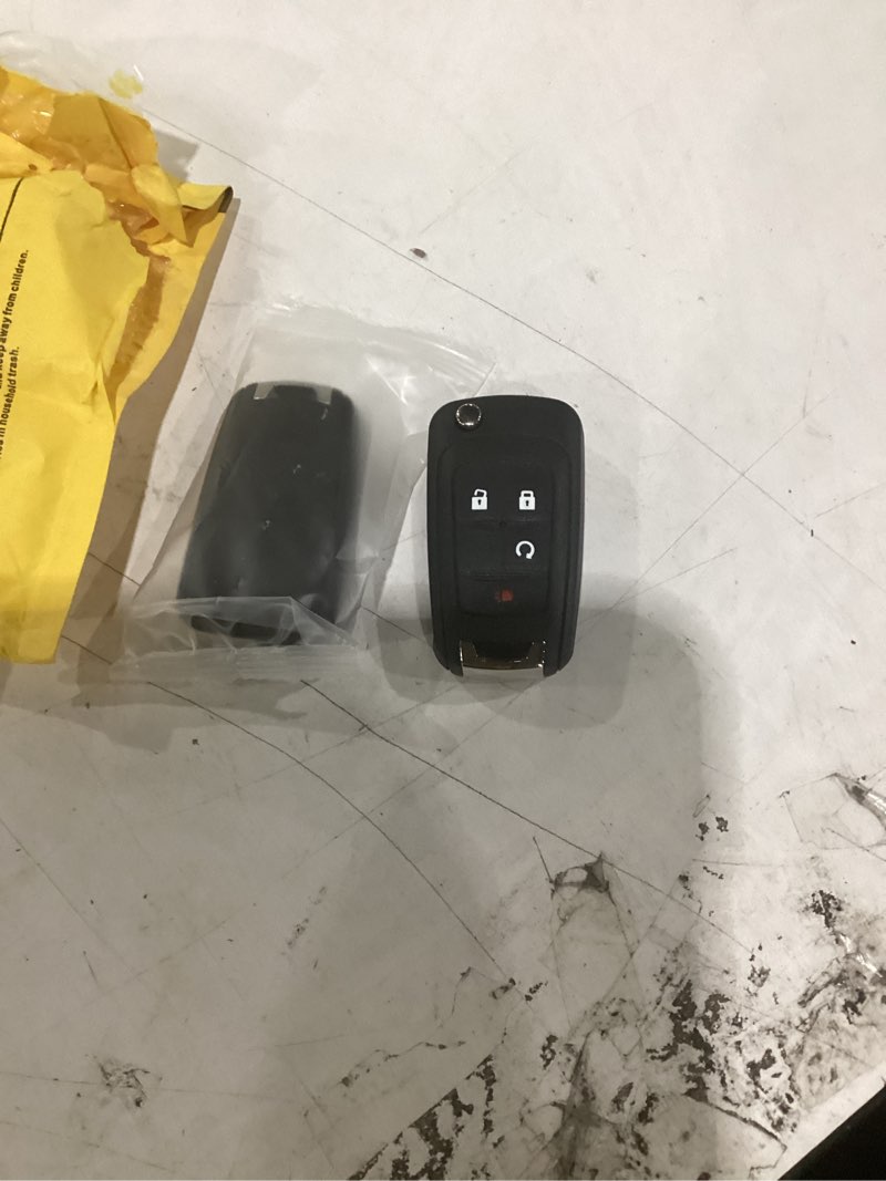 Condition photo showing New/Like New for keyless entry remote control key fob replacement fits for gmc terrain 2010-2021 buick encore 2014 2015 2016 2017 2018 chevy equinox impala sonic oht01060512 v2t01060512 20873622 20835400