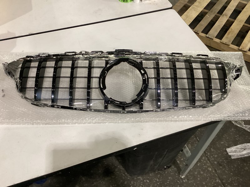 Condition photo showing Good Condition for black front upper grille compatible with 2019 2020 2021 mercedes benz c-class w205 c250 c300 c350 benz gloss black gtr gt style abs grille