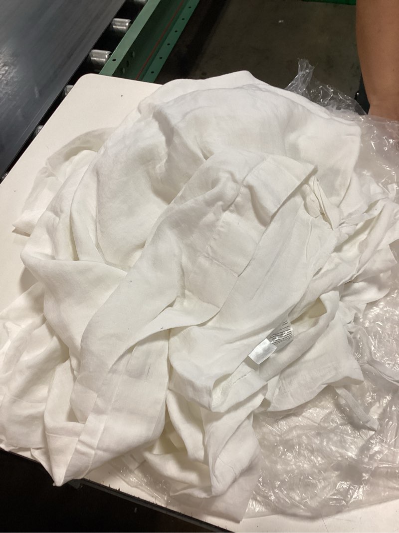 Condition photo showing Good Condition for european linen deluxe, queen, white blanket only