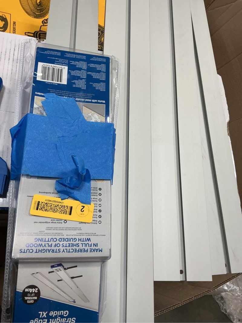 Condition photo showing Good Condition for kreg 96 in. l straight edge guide 14 pc