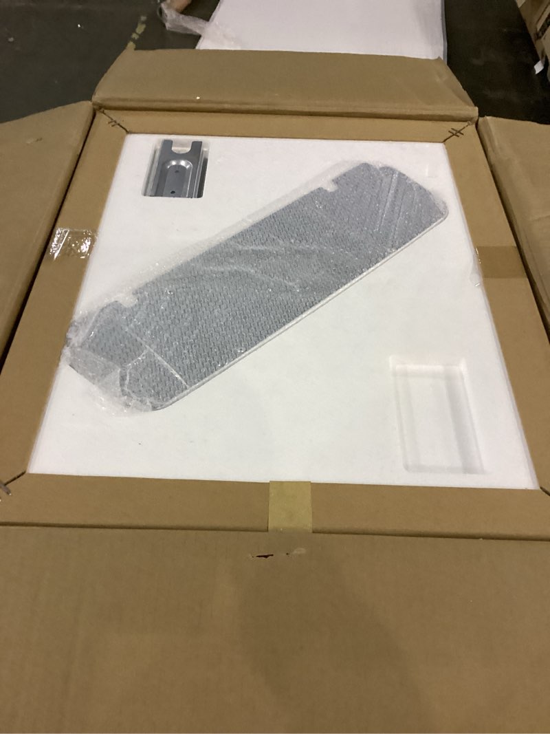 Condition photo showing Good Condition for Avanti Electric Range Oven Compact Design, 2.1-Cu.Ft. Capacity with 4 Coil Burners, Framed Glass Oven Door, Storage Drawer and Broiler with Pan, 20-Inch, White Electric Range White