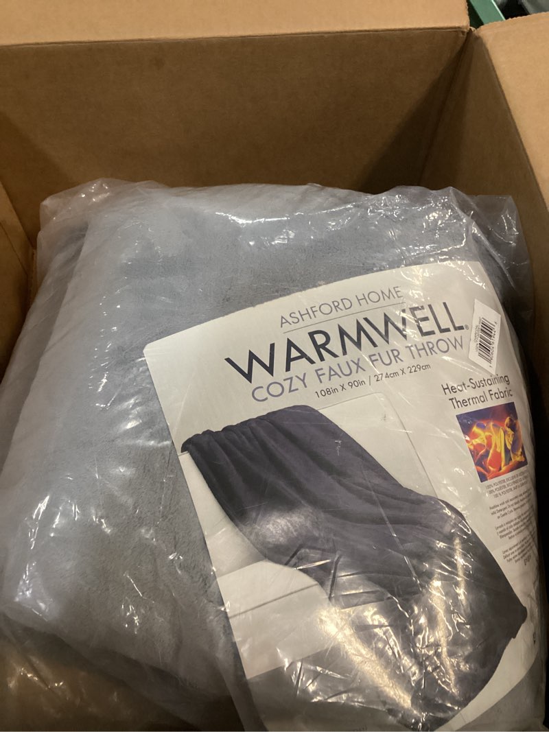 Condition photo showing Good Condition for Northwest Ashford Home Cozy Warmwell Blanket Charcoal King Size 108 x 90 inches