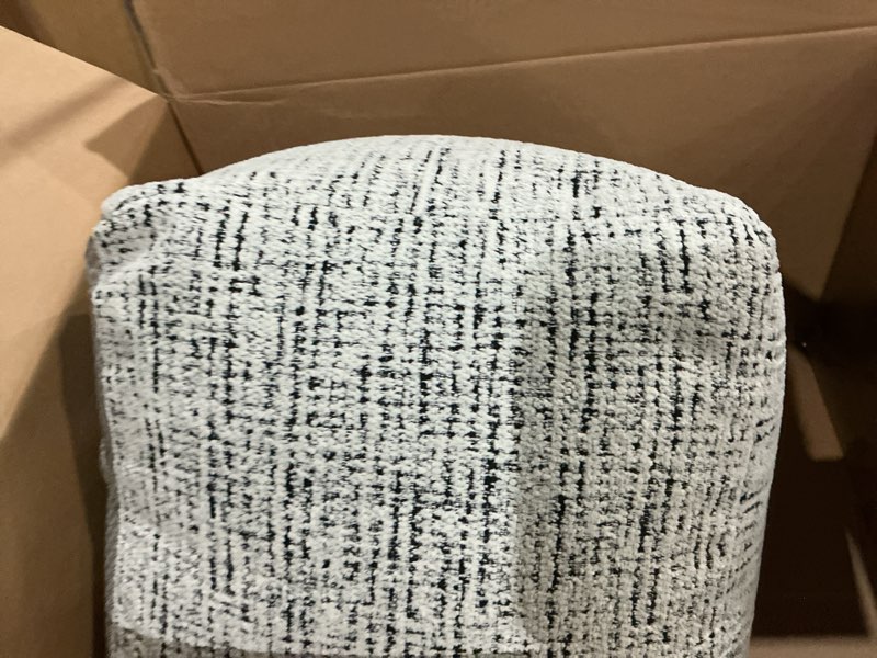 Condition photo showing Good Condition for p31003  easley pouf in black and white