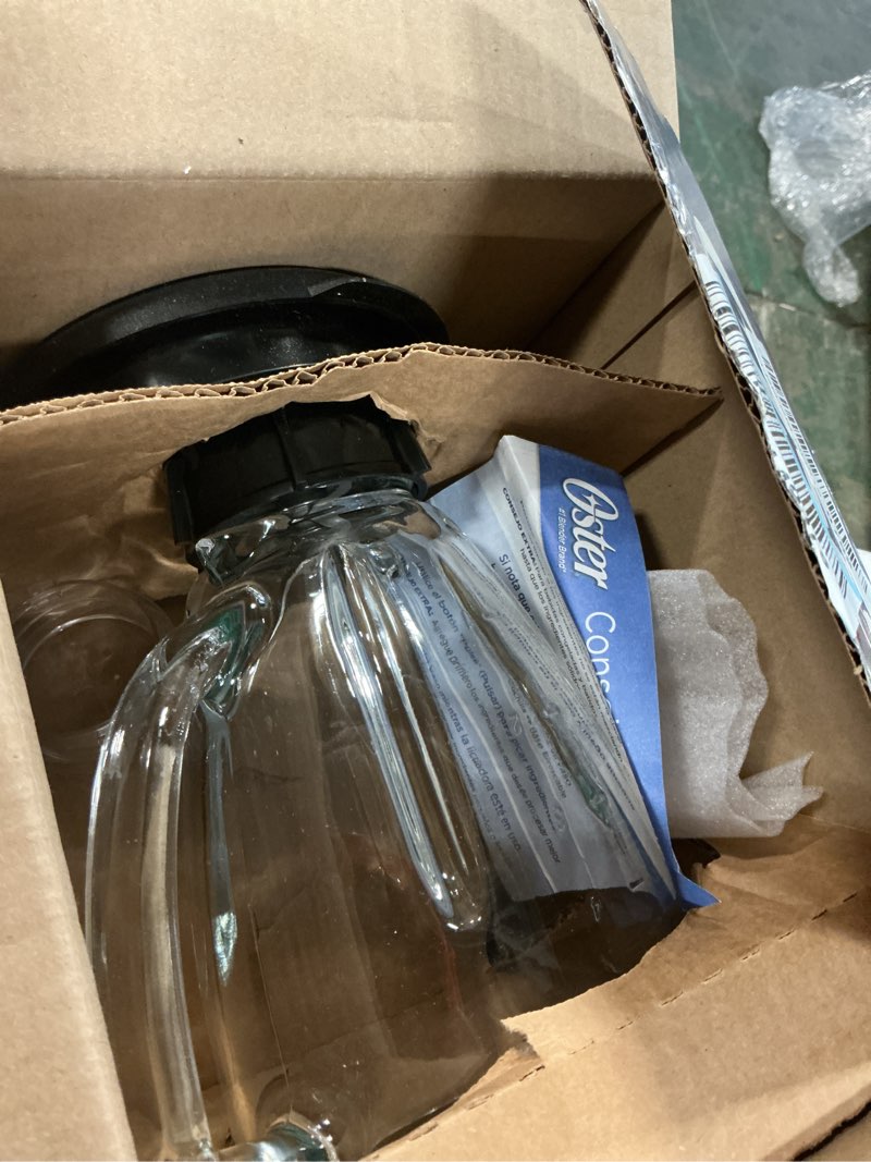 Condition photo showing Good Condition for oster® classic series 8-speed blender with 6-cup glass jar, gray