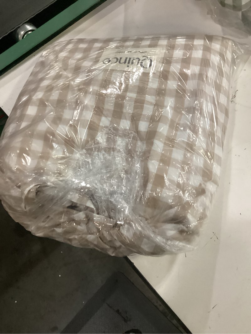 Condition photo showing Good Condition for classic organic percale gingham fitted beige queen (quince)