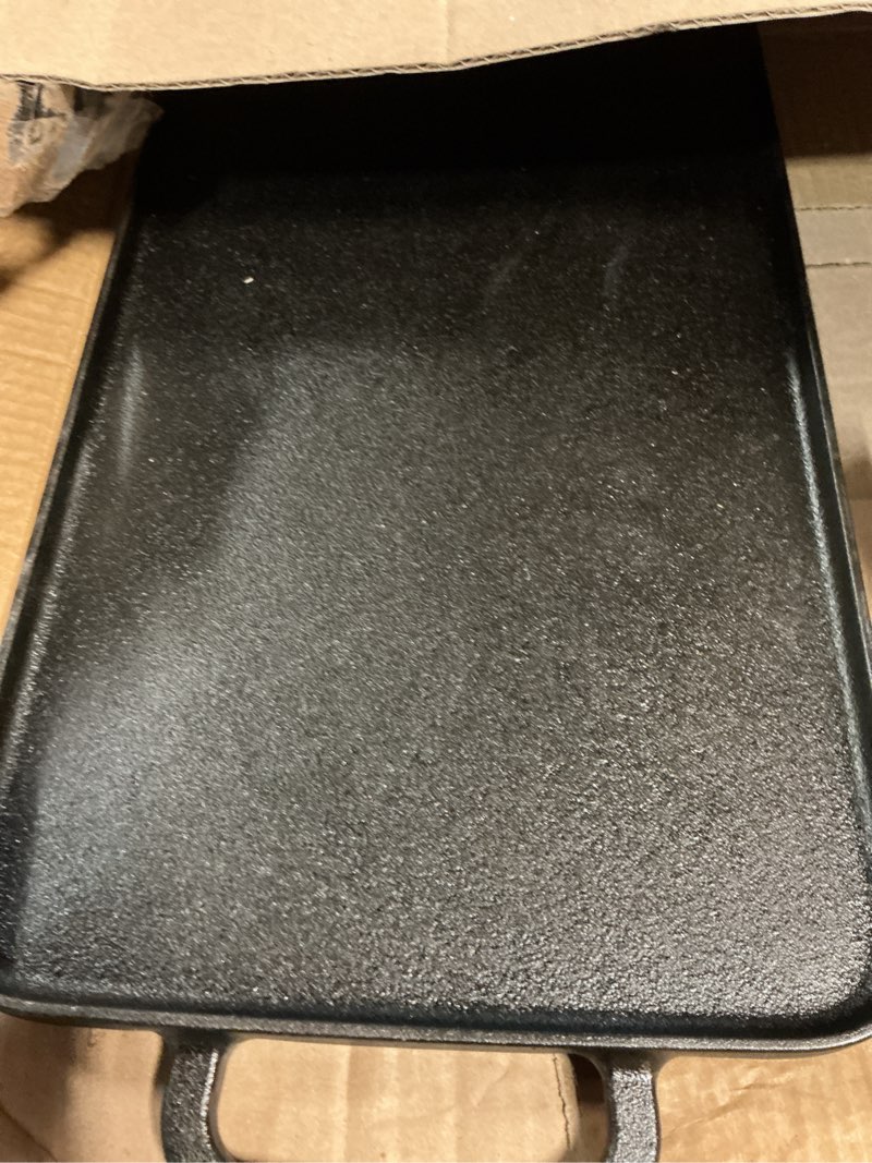 Condition photo showing Good Condition for greenpan x bobby flay cast iron pre-seasoned 16.5 x 9.5” reversible double burner griddle, rectangular grill, helper handles, induction, versatile stovetop oven bbq & fire, indoor & outdoor use, black