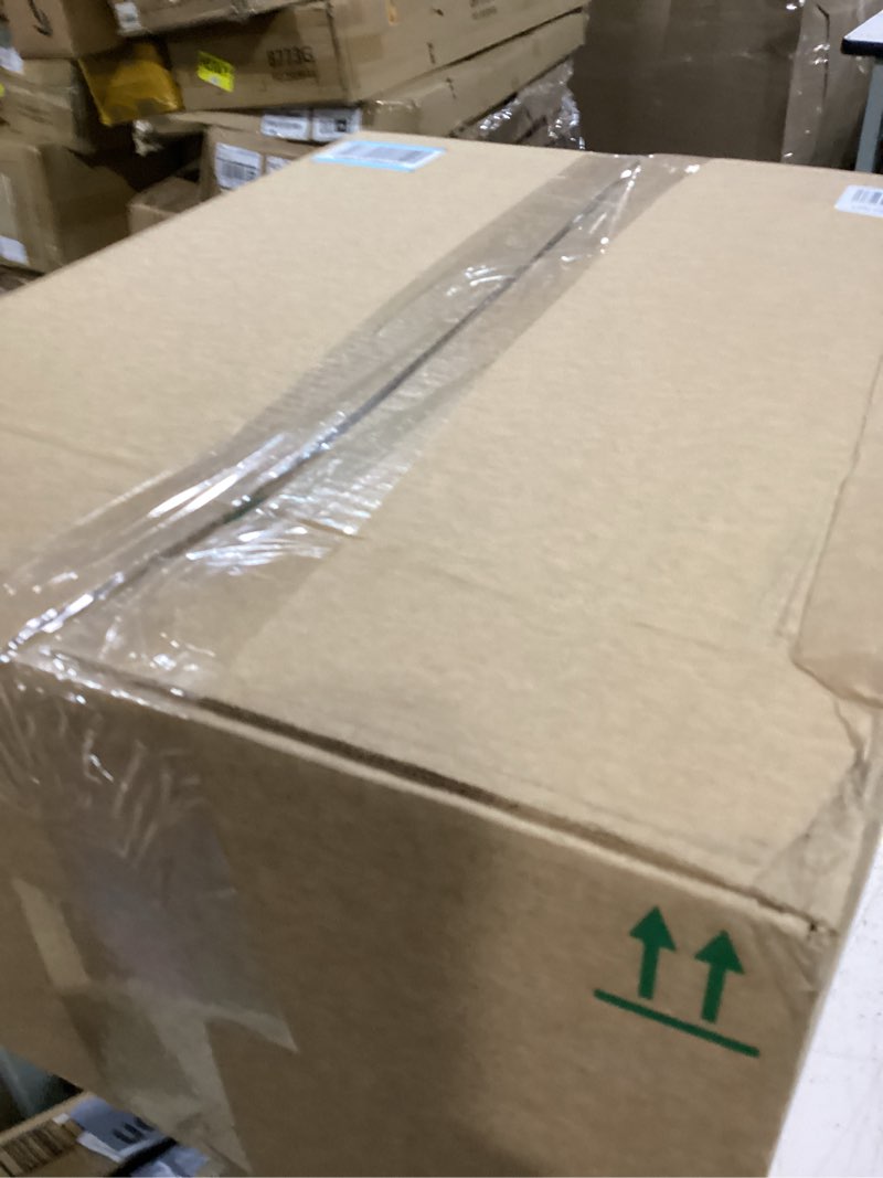 Condition photo showing Good Condition for unknown clothes basket
