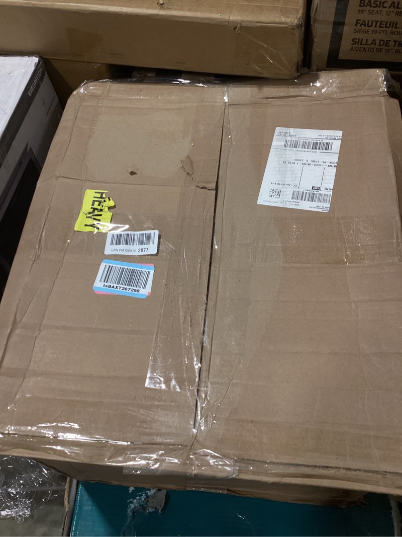 Condition photo showing Good Condition for amazon basics 6000-btu window air conditioner with quiet operation, up to 250 sqf, cool and fan functions, washable filter, adjustable window kit, digital temperature display, remote control, white