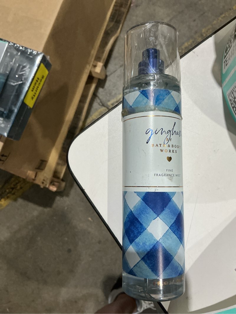 Condition photo showing Good Condition for bath & body works gingham fine fragrance body mist 8 oz new