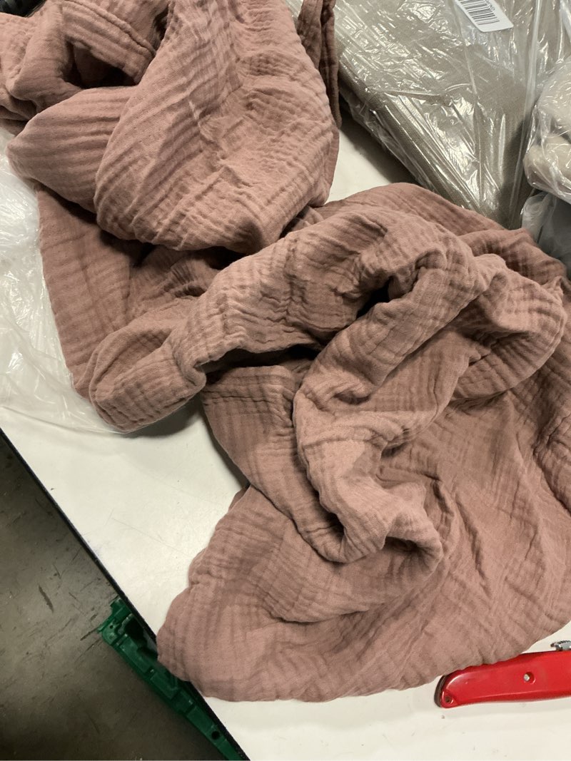 Condition photo showing As Is for organic airy gauze dream quilt set, king/cal king, fig