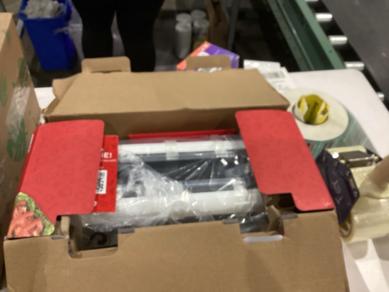 Condition photo showing New/Like New for Dash Clear View Toaster - Features Large Window & Extra-Wide Slots - Auto-Shut Off Feature - Bagel Functions, & Seven-Browning Levels - 1-Touch Defrost - White