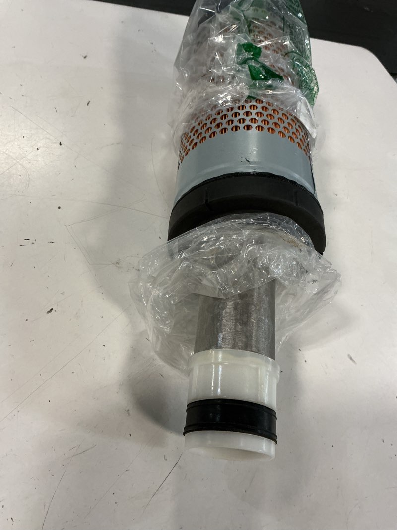 Condition photo showing Good Condition for outer air filter 7067436m1 compatible with massey ferguson 1735m 1736 1740 1835m 1840m