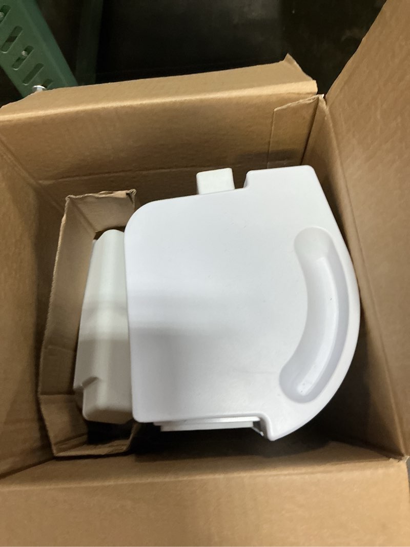 Condition photo showing Good Condition for vornado transom 7.16 in. h 4 speed electronically reversible window fan remote control