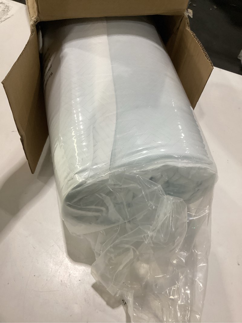 Condition photo showing Good Condition for eiayeebil 3 inch memory foam mattress topper full, memory foam pad with removable & washable cover, bed topper for back pain, non-slip ventilated design, full size 3 inch(white cover) full
