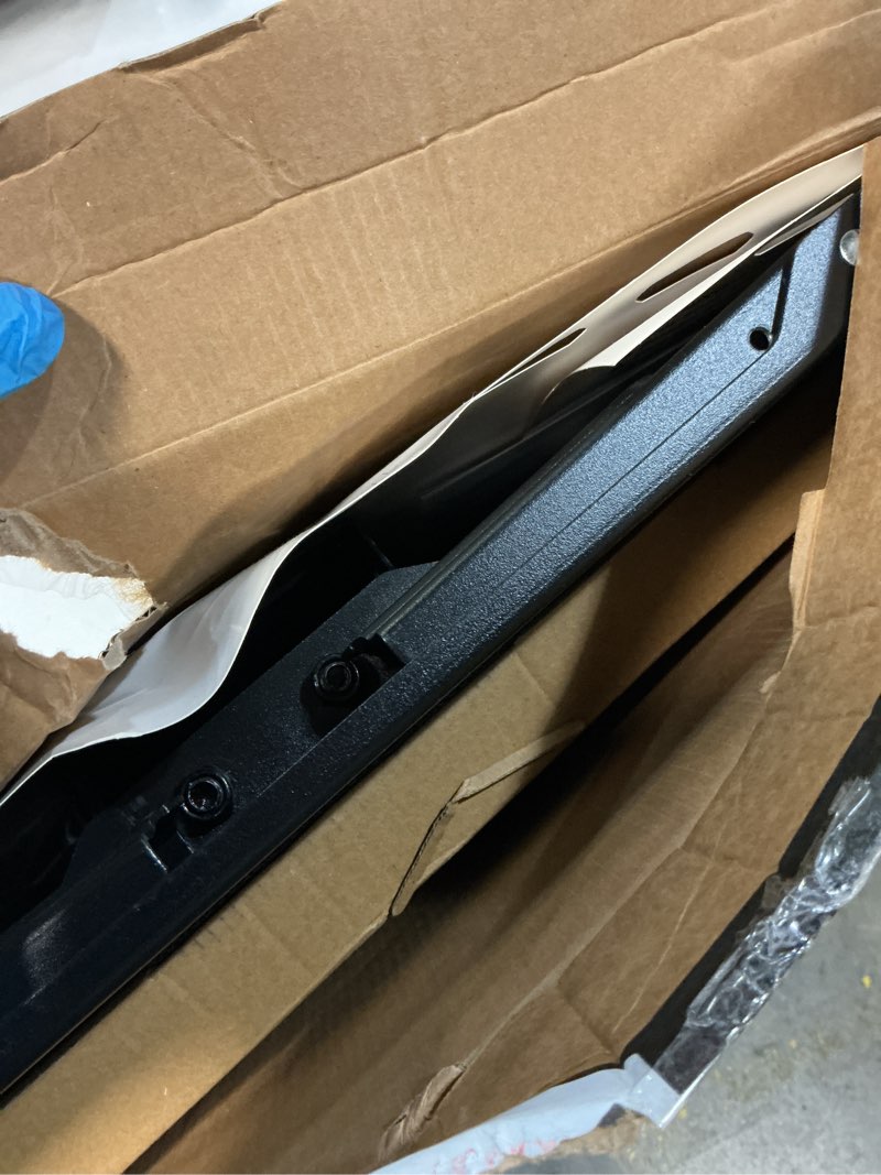 Condition photo showing Good Condition for USX STAR Full Motion TV Wall Mount 24 inch Studs for Most 42-86 Inch TVs, Adjustable TV Wall Mount Swivel and Tilt, Loading 110 LBS, Max VESA 600x400mm, Fits 16", 18", 24" Studs Movable 42-86 inch